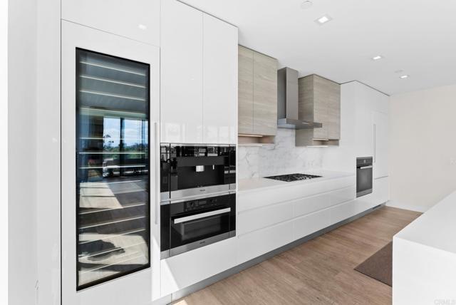 Building Photo - 2604 Fifth Ave