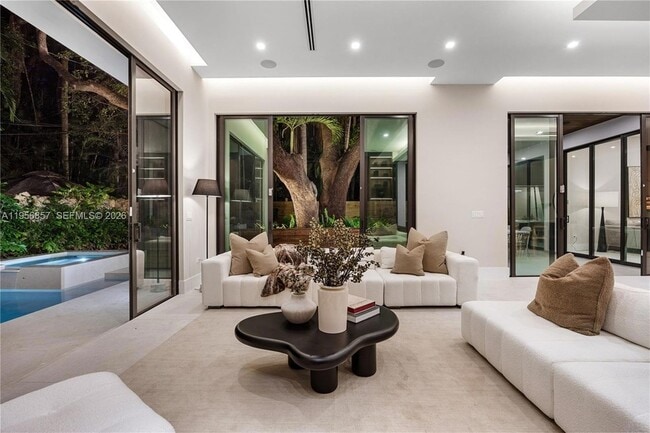 Building Photo - 2805 Freeman St