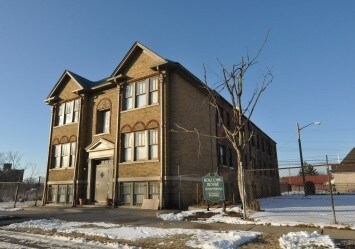 Primary Photo - Holcomb House Apartments