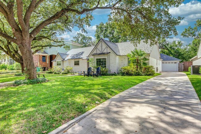 Building Photo - 14531 Bramblewood Dr