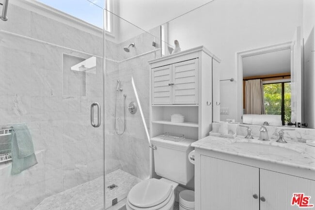 Building Photo - 29700 Zuma Bay Way