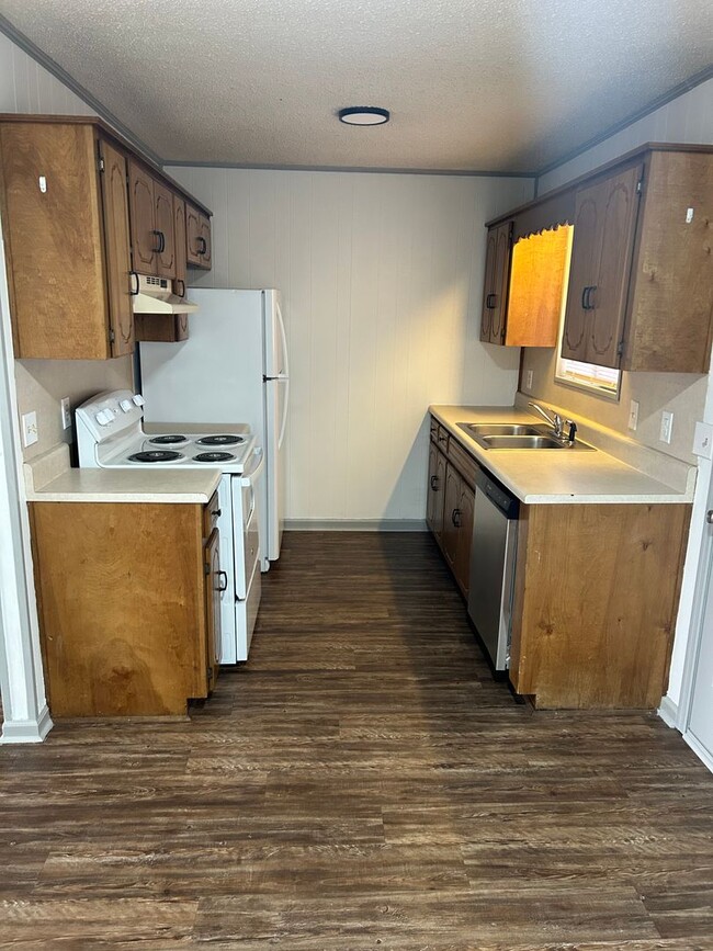 Interior Photo - Trac II Apartments at JSU Rentals