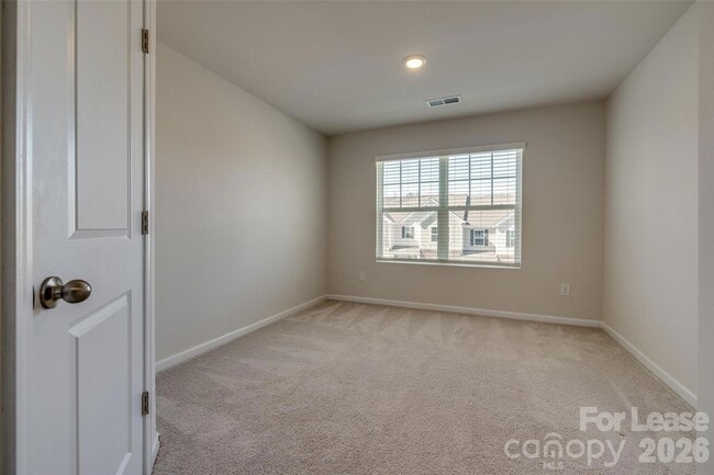Building Photo - 807 Gable Oak Ln