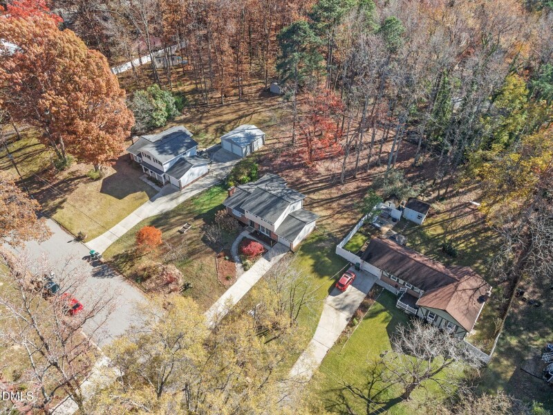 Building Photo - 703 Brookgreen Dr