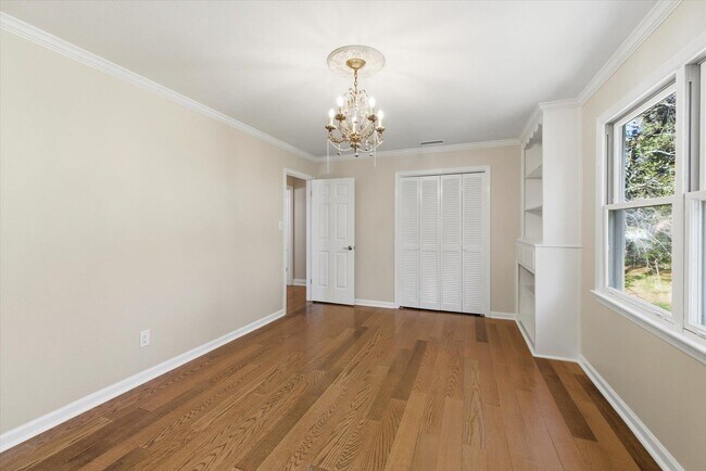 Building Photo - 602 Middlebrooks Cir