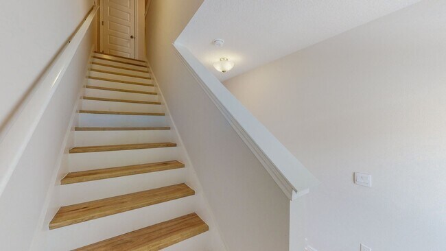 Building Photo - 3 bed 2.5 bathroom townhome in Santa Rosa Beach