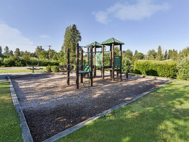 Building Photo - Stunning 4+ Bedroom 2.5 Bath Lea Hill, Auburn