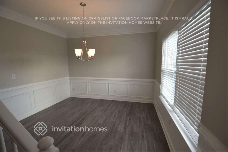 Building Photo - 549 Meredith Court