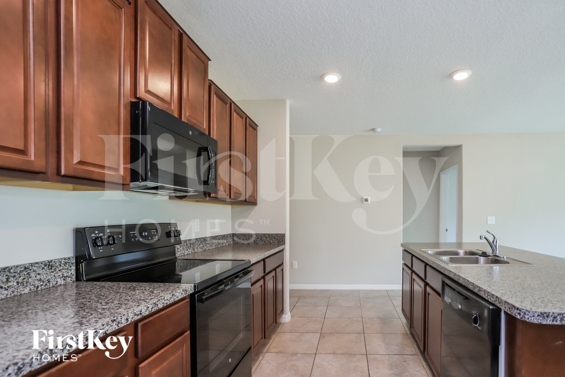 Building Photo - 9632 Sage Creek Dr