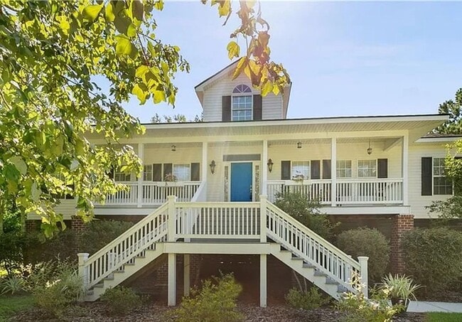 Building Photo - Beautiful 3 bedroom 2 bath home