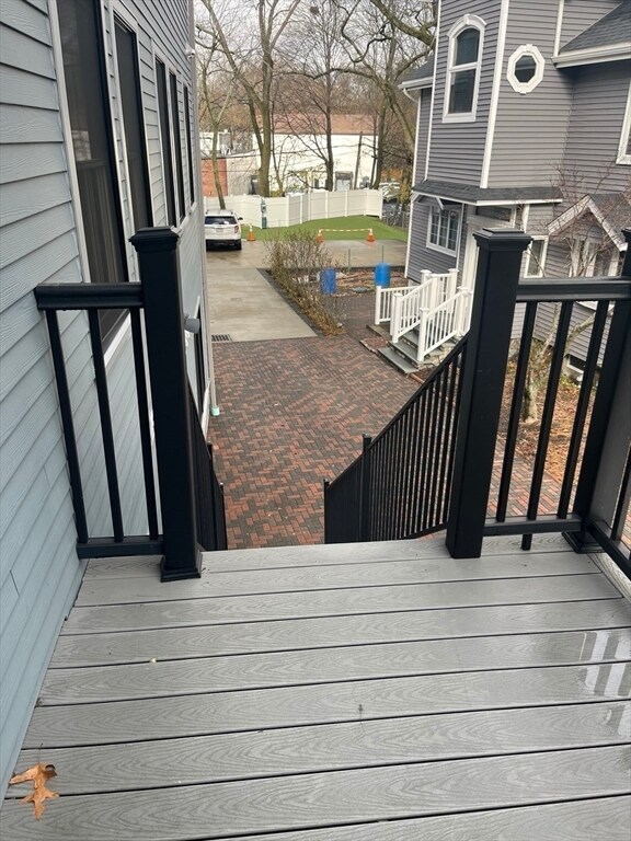 Building Photo - 45 Spring St