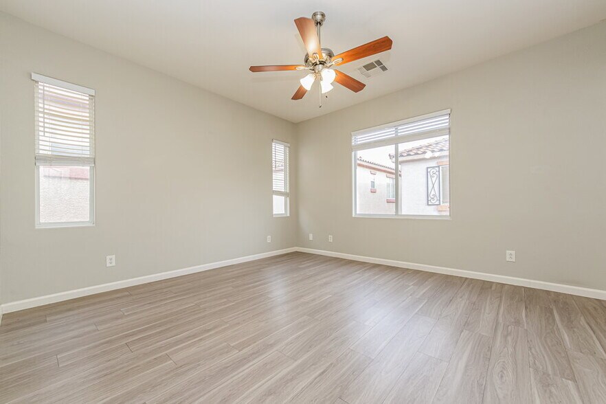 Building Photo - 8920 Brentwood Grove Ct