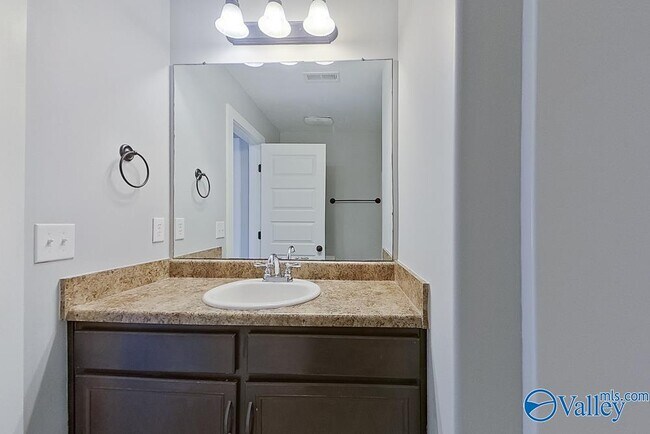 Building Photo - 488 Ford Chapel Rd