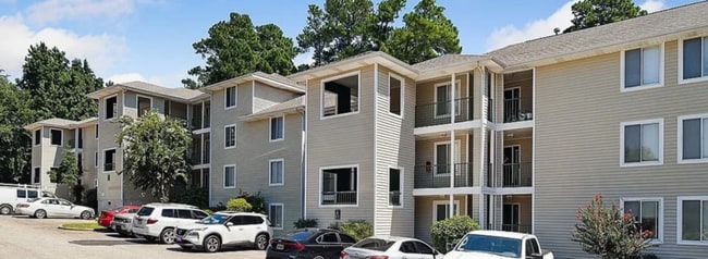 Primary Photo - 3355 Galleria Dr