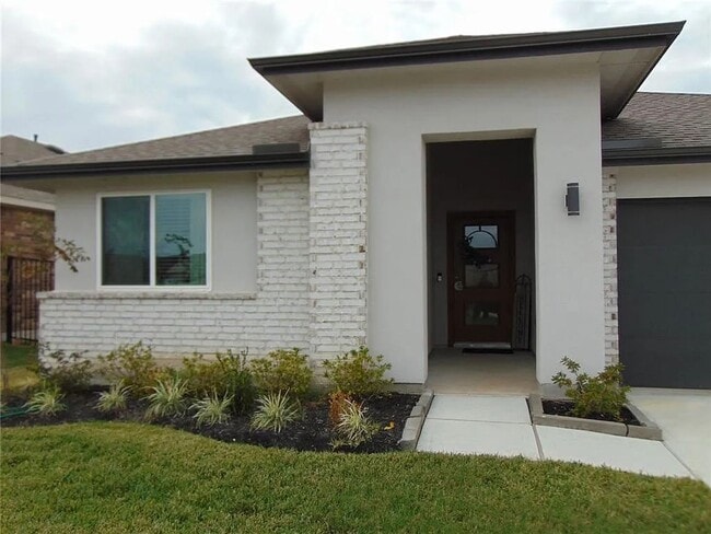 Building Photo - 2417 Mar Vis Ln