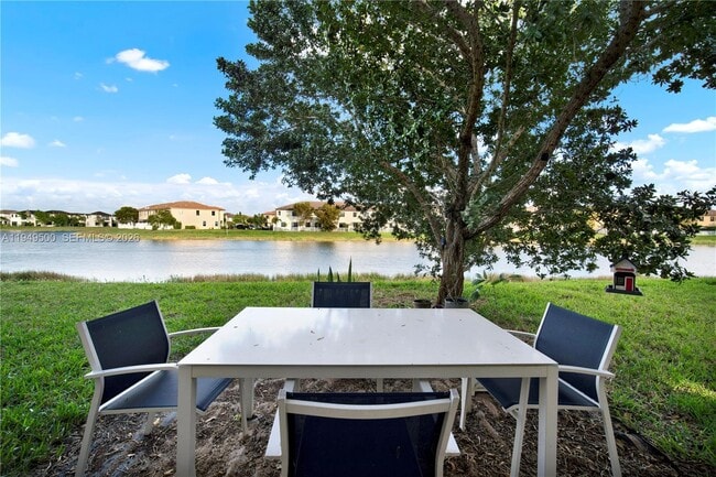 Building Photo - 9411 W 35th Ave