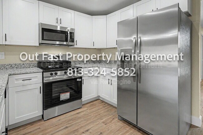 Building Photo - 1803 Venus St