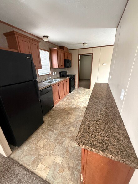 Building Photo - 1824 Aldrin Ct