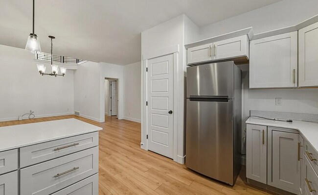 Building Photo - 4543 W Watchmen Wy