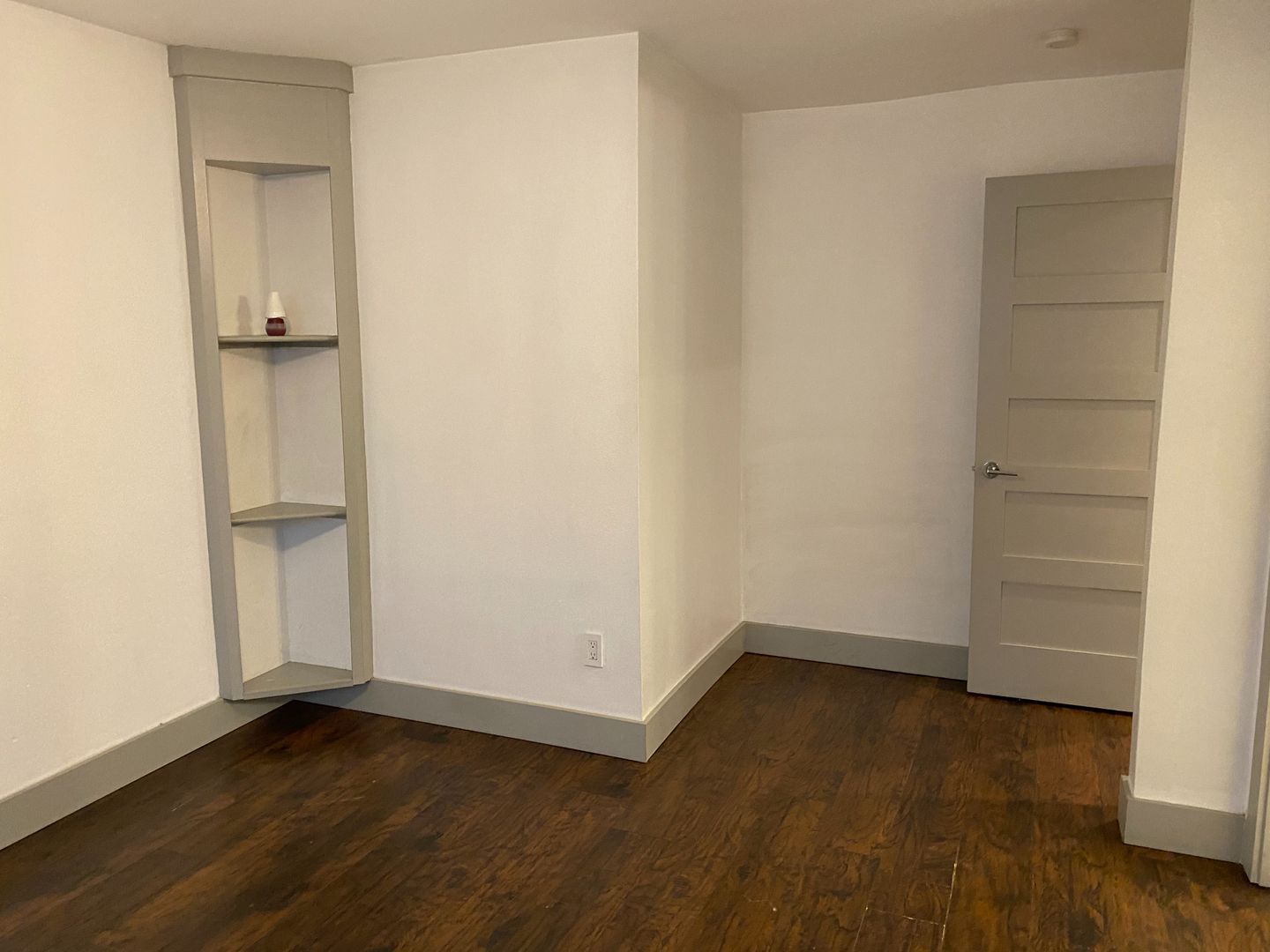 Building Photo - 4633 Fairmount St