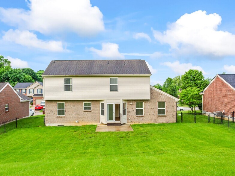 Building Photo - 1528 Marietta Dr