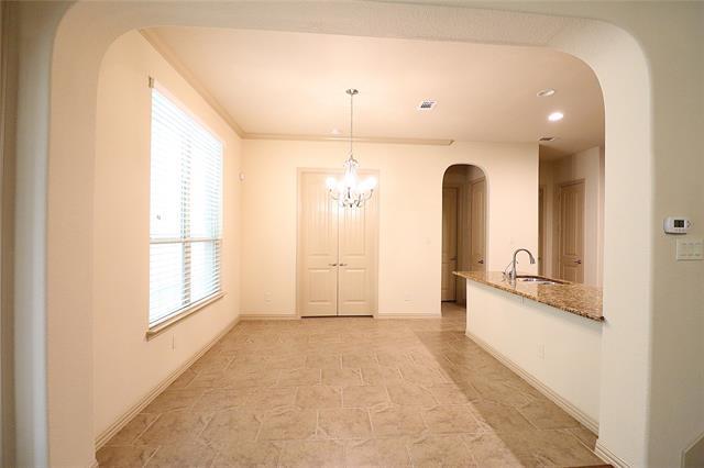 Building Photo - 2467 Embleton Dr