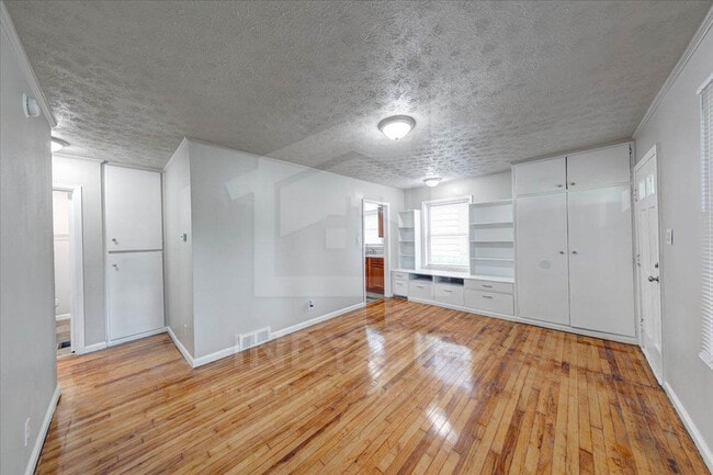 Building Photo - 5320 Fletcher Ave