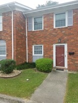 Building Photo - 3000 Golden Rd