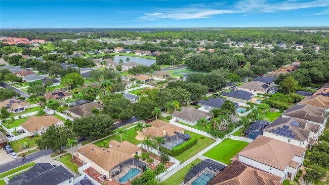 Building Photo - 4934 Lazy Oaks Way