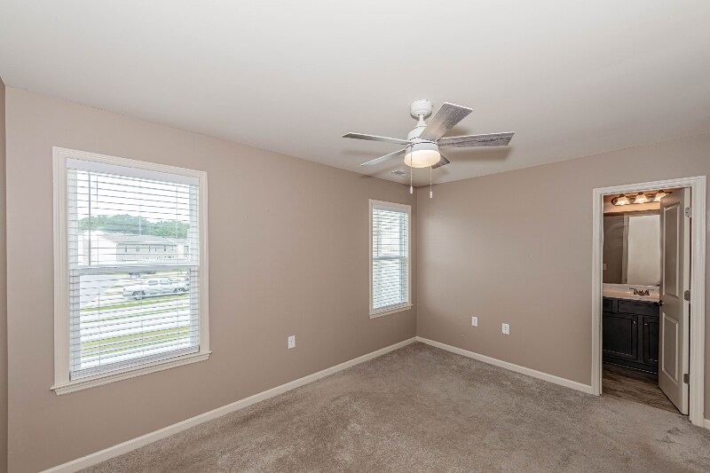Building Photo - 237 Boyington Pl Rd