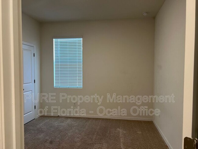 Building Photo - 8763 SW 49th Cir