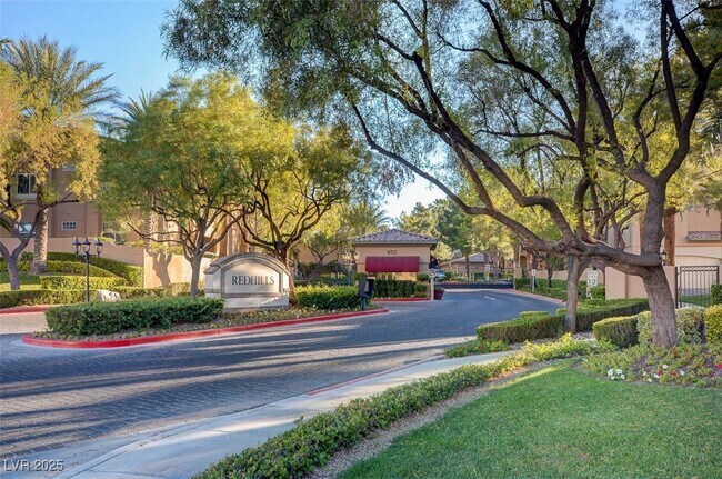 Building Photo - 8733 Red Brook Dr