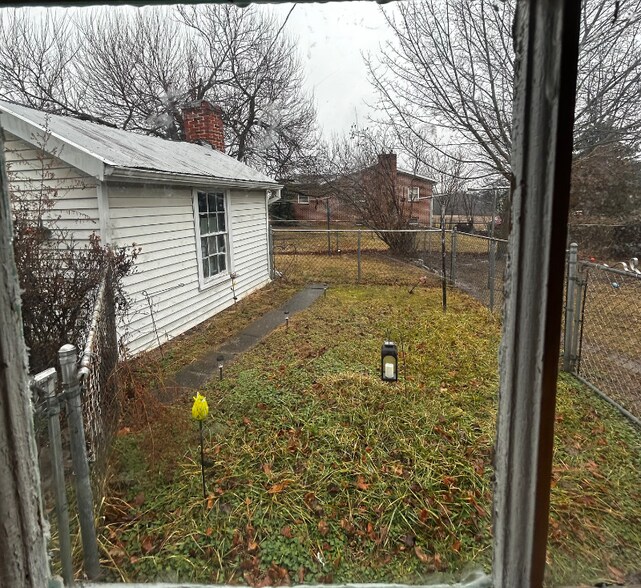 Building Photo - 33 Frederick St