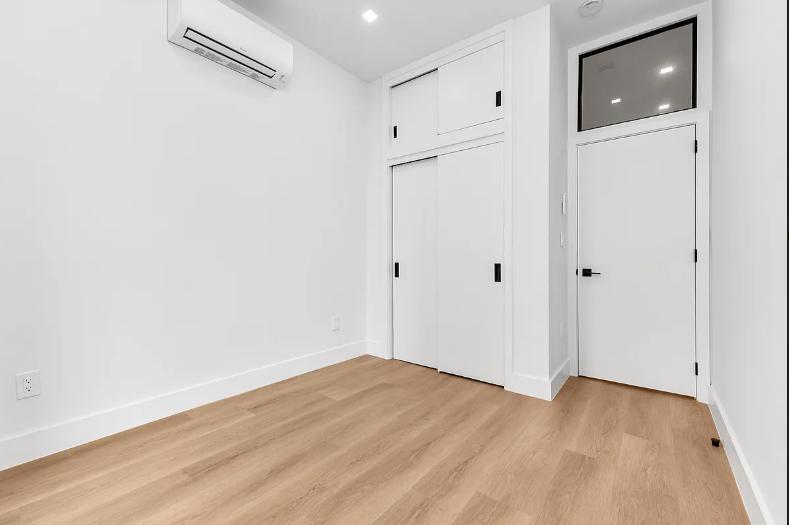 Building Photo - 425 W 57th St