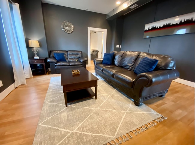 Building Photo - 2630 W Burnett Ave