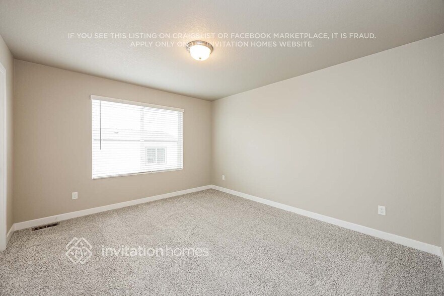 Building Photo - 13583 Arriba Dr