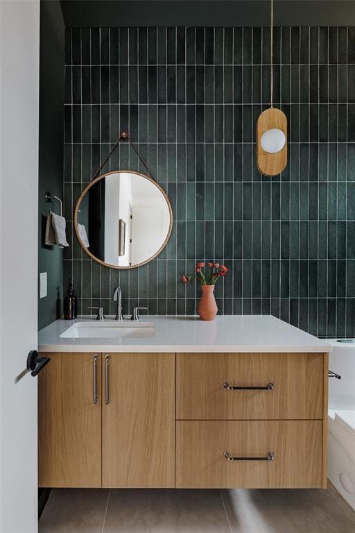 Building Photo - 2206 Holly St