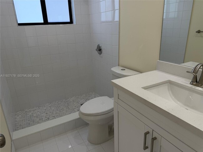 Building Photo - 13521 SW 65th Ln