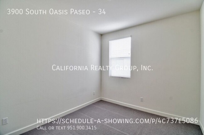 Building Photo - 3900 S Oasis Paseo