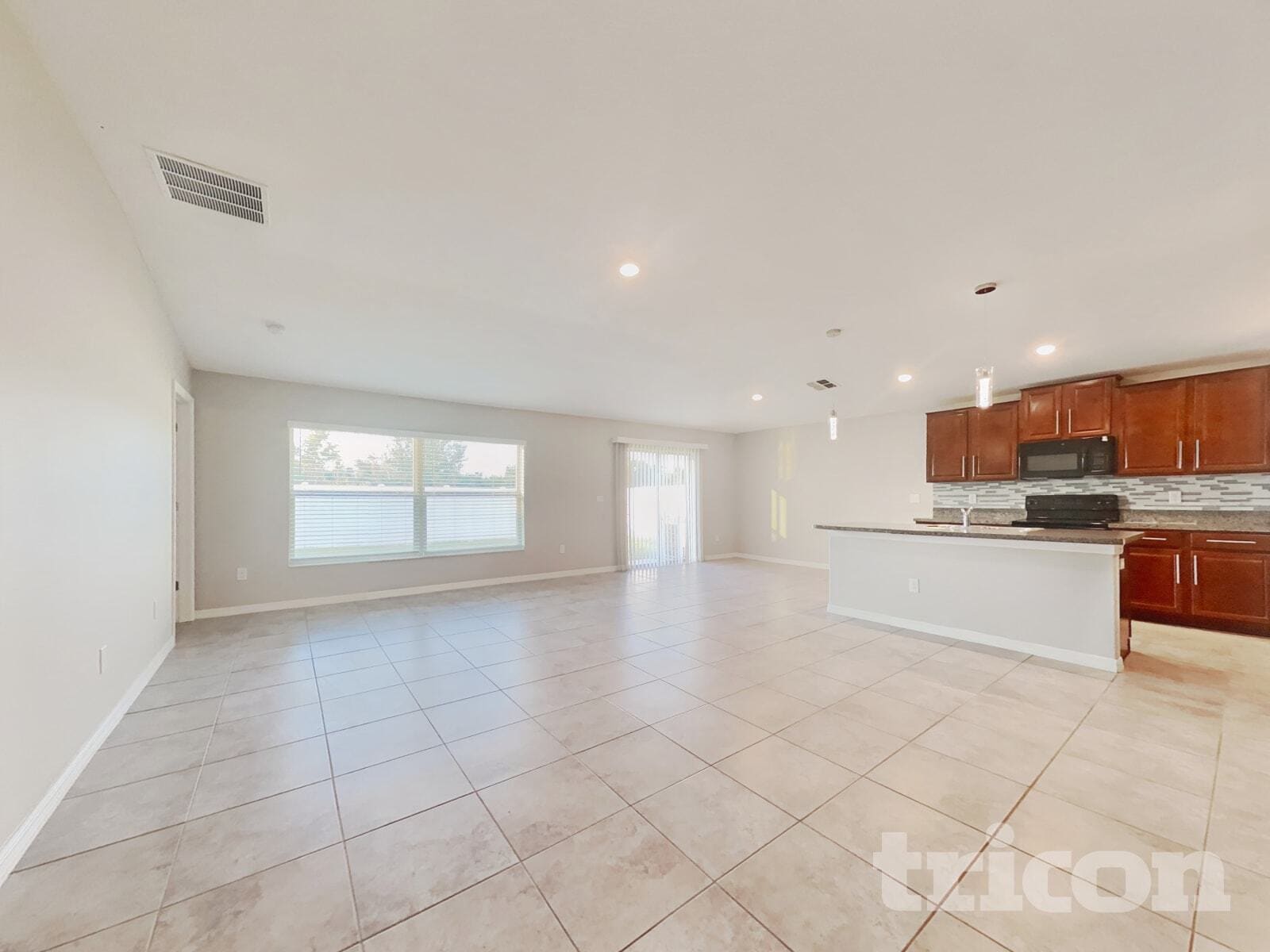 Building Photo - 10401 Carloway Hills Dr