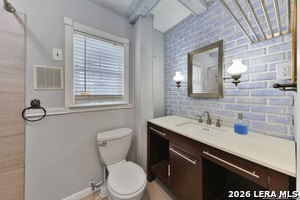 Building Photo - 106 Waugh St