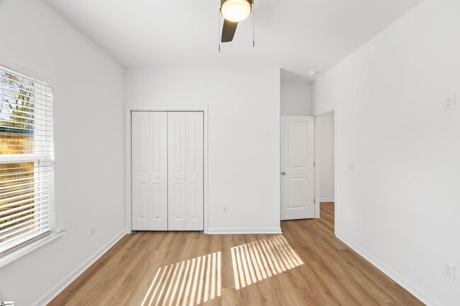 Building Photo - 13 Jamison St