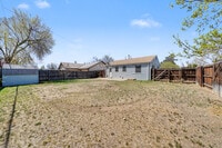 Building Photo - 956 Macon St