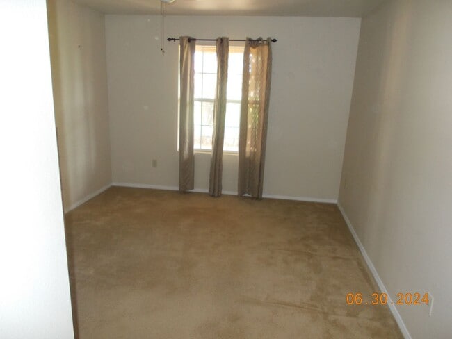 Building Photo - Darling South Valley Guest House Casita