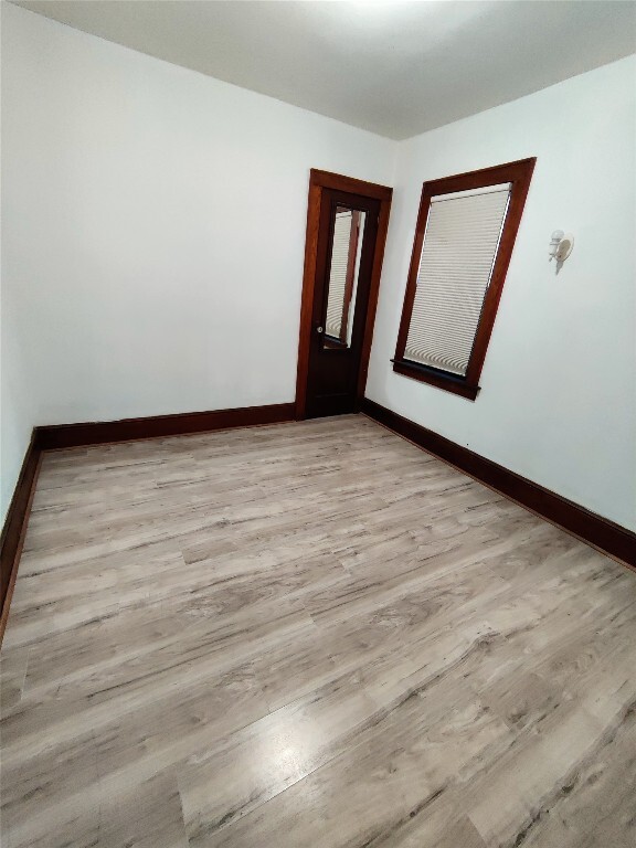 Building Photo - 268 Ackley Ave