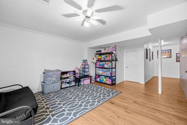 Building Photo - 9262 Byrd Dr