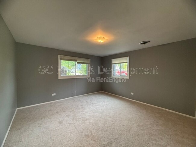 Building Photo - 1645 Highland Blvd
