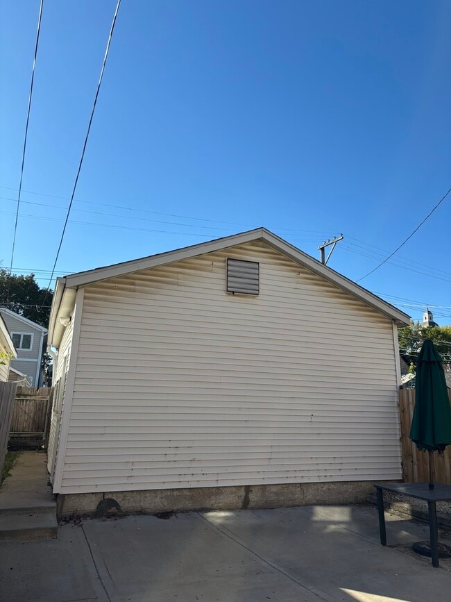 Building Photo - 3748 S Wallace St