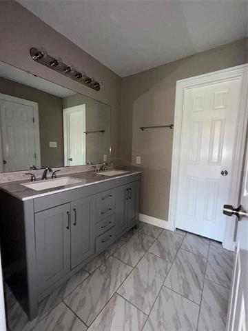 Building Photo - 6809 Greenspring Dr