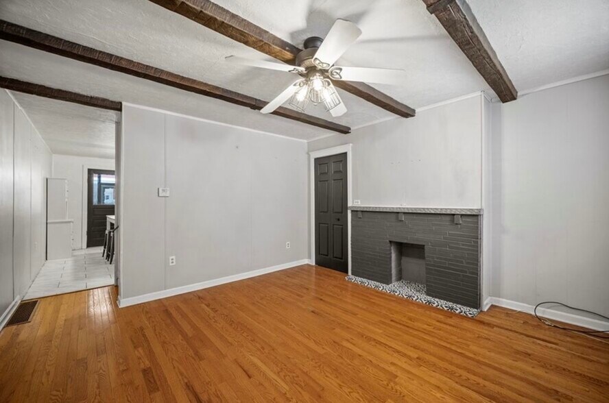 Building Photo - 4829 Hatfield St